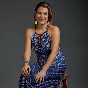 Meet your Posher, Claudia